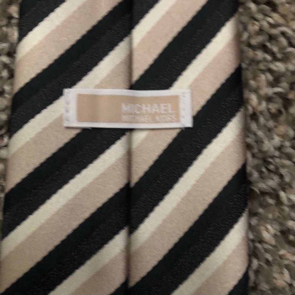 Designer ties (4) - Picture 6 of 8